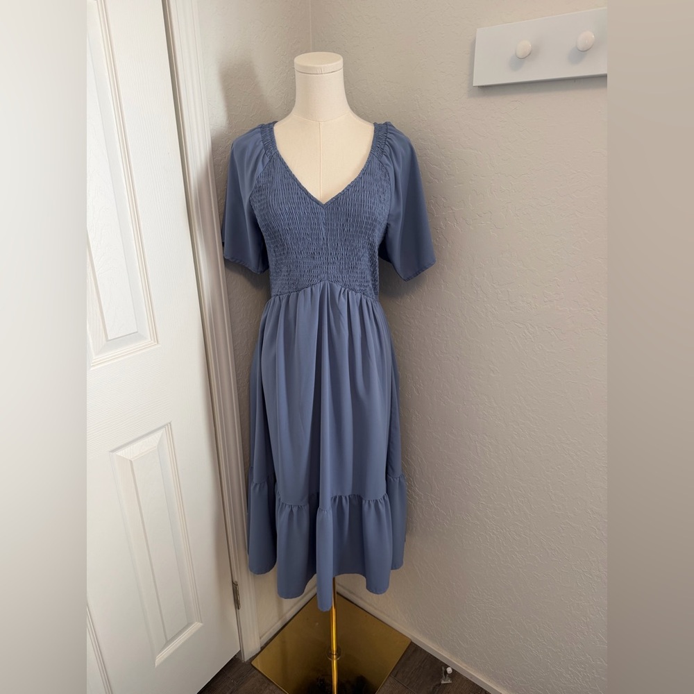 Chic Blue Midi Dress
